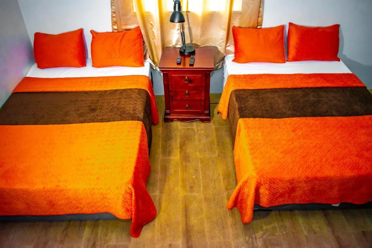 Potter'S Place Guest House Розо 0*,  Доминика